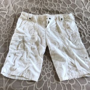 Abercrombie and Fitch cargo Bermuda short